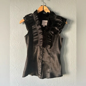Romeo & Juliette Couture | ruffle neck | button down | satin | sleeveless | s